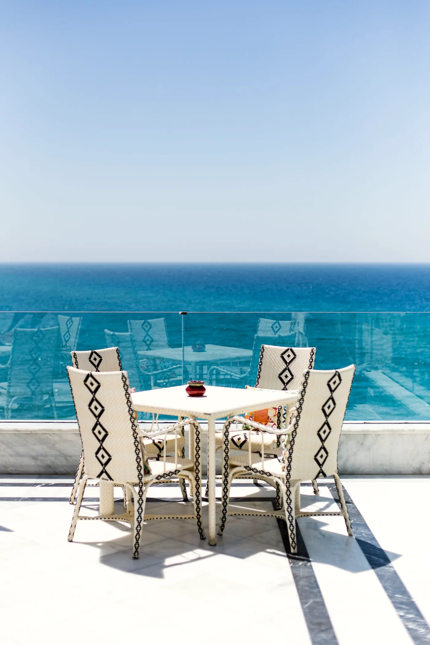 The same terrace at noon