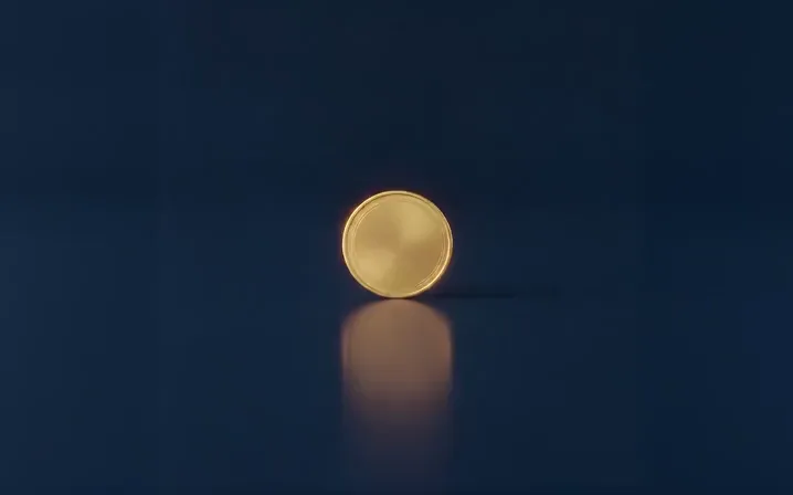 Beispiel: 3D-Animation, eine goldene Münze wird zu Türmen